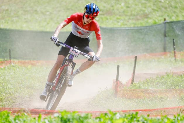 TRENTO, ITALY, AUGUST 30 Isabella Holmgren of Canada in action during the UCI Mountain Bike World Championships—Women s Elite Cross-Country World Championships—at Val di Sole on August 30, 2026, in Trento, Italy. Trento, Val di Sole, Trento, Italy Copyright: xJustPictures.ch FrancescoxMinghettix jp-en-EuSpIm-JP6_FRM_UCIWC_GRLXCO_30Aug_000240