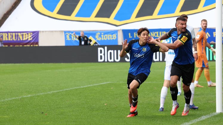 August 30, 2026, xrekx, Soccer 3rd Division, 1. FC Saarbrücken vs. Hansa Rostock: Goal celebration after Seung Joon Lee scored the 1-1 goal for 1. FC Saarbrücken with Kai Brünker, Saarbrücken