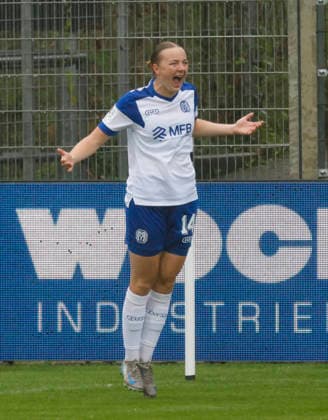 August 30, 2026, Hänsch Arena, Meppen, GER, 2. Bundesliga Women: SV Meppen vs. Eintracht Frankfurt II, Bente Marie Bode of SV Meppen 14 celebrates after scoring the 1–0 goal. DFL REGULATIONS PROHIBIT ANY USE OF PHOTOGRAPHS AS IMAGE SEQUENCES AND OR QUASI-VIDEO. Meppen, Lower Saxony, Hänsch Arena