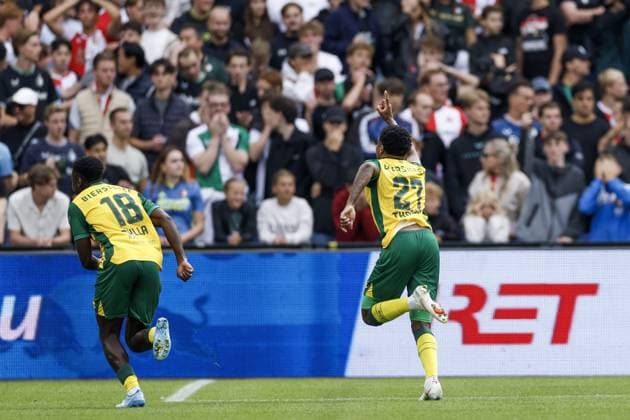ROTTERDAM - Nigel Thomas of ADO Den Haag (r) celebrates after scoring the 0-1 during the Dutch Eredivisie match between Feyenoord Rotterdam and ADO Den Haag at De Kuip stadium on August 30, 2026 in Rotterdam, the Netherlands. MAURICE VAN STEEN ANP Eredivisie 2026 27 xVIxANPxSportx xxANPxIVx 566592890 originalFilename: 566592890.jpg