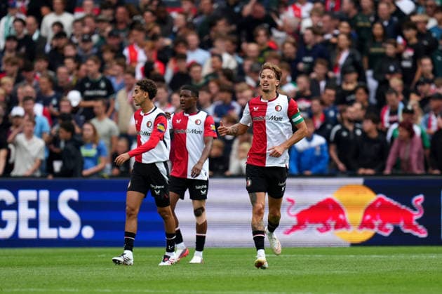 Eredivisie: Feyenoord Rotterdam v ADO Den Haag Rotterdam - Luciano Valente of Feyenoord Rotterdam looks dejected after conceding a goal (0-1) during the fourth competition round of the 2026 2027 Eredivisie season. The match is set between Feyenoord Rotterdam and ADO Den Haag at De Kuip on 30 August 2026 in Rotterdam, The Netherlands. (Hero Images Yannick Verhoeven) Copyright: xYannickxVerhoevenx