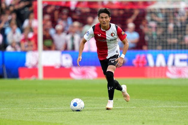 Eredivisie: Feyenoord Rotterdam v ADO Den Haag Rotterdam - Tsuyoshi Watanabe of Feyenoord Rotterdam dribbles during the fourth competition round of the 2026 2027 Eredivisie season. The match is set between Feyenoord Rotterdam and ADO Den Haag at De Kuip on 30 August 2026 in Rotterdam, The Netherlands. (Hero Images Danny de Groot) Copyright: xDannyxdexGrootx