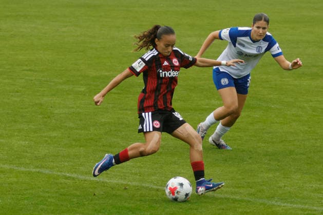 August 30, 2026, Hänsch Arena, Meppen, GER, 2. Bundesliga Women, SV Meppen vs. Eintracht Frankfurt II, Ffm 18 vs. Anouk Blaschka SV Meppen 10 DFL REGULATIONS PROHIBIT ANY USE OF PHOTOGRAPHS AS IMAGE SEQUENCES AND OR QUASI-VIDEO Meppen, Lower Saxony, Hänsch Arena