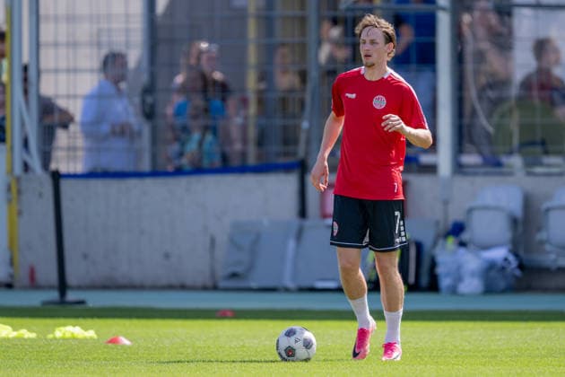 Daniele Sgodzaj, TSV 1882 Landsberg, No. 7 during warm-ups (GER), TSV 1860 Munich vs. TSV Landsberg 1882, Soccer, Bavarian Regional League, Matchday 6, 2026–2027 Season, August 30, 2026 DFL DFB regulations prohibit any use of photographs as image sequences and or quasi-video. Photo: HMB Media, Heike Feiner Copyright: HMBxMedia HeikexFeiner