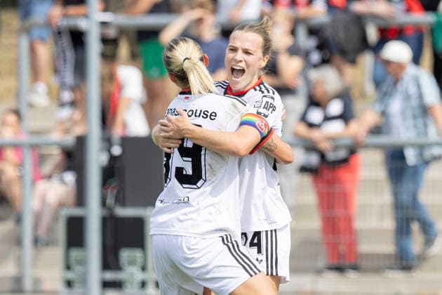 GPFBL: Eintracht Frankfurt - 1. FC Nürnberg, 30.08.2026 Louna Lapassouse (1. FC Nürnberg 99) erzielte das Tor den Treffer zum 0:1 und feiert mit Nastassja Lein (1. FC Nürnberg 24), Eintracht Frankfurt - 1. FC Nürnberg, Frankfurt, Stadion am Brentanobad, 30.8.2026 *** GPFBL Eintracht Frankfurt vs. 1. FC Nürnberg, August 30, 2026: Louna Lapassouse (1. FC Nürnberg, 99) scored the goal to make it 0–1 and celebrates with Nastassja Lein (1. FC Nürnberg, 24), Eintracht Frankfurt vs. 1. FC Nürnberg, Frankfurt, Stadion am Brentanobad, August 30, 2026 Copyright: xBEAUTIFULxSPORTS Gawlikx