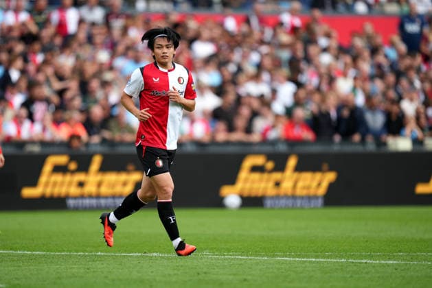 Eredivisie: Feyenoord Rotterdam v ADO Den Haag Rotterdam - Ayase Ueda of Feyenoord Rotterdam looks dejected during the fourth competition round of the 2026 2027 Eredivisie season. The match is set between Feyenoord Rotterdam and ADO Den Haag at De Kuip on 30 August 2026 in Rotterdam, The Netherlands. (Hero Images Yannick Verhoeven) Copyright: xYannickxVerhoevenx