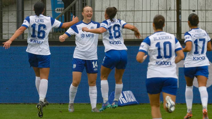 August 30, 2026, Hänsch Arena, Meppen, GER, 2. Bundesliga Women, SV Meppen vs. Eintracht Frankfurt II, Celebration after Bente Marie Bode’s 1–0 goal for SV Meppen 14 DFL REGULATIONS PROHIBIT ANY USE OF PHOTOGRAPHS AS IMAGE SEQUENCES AND OR QUASI-VIDEO Meppen, Lower Saxony, Hänsch Arena
