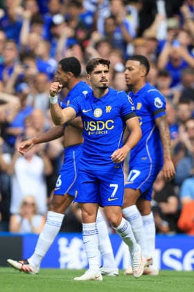 Chelsea FC v Brighton & Hove Albion - Premier League 2026 27 Pedro Neto of Chelsea celebrates 2nd goal during the Premier League 2026 27 match between Chelsea FC and Brighton & Hove Albion at Stamford Bridge on August 30, 2026 in London, England. WARNING! This Photograph May Only Be Used For Newspaper And Or Magazine Editorial Purposes. May Not Be Used For Publications Involving 1 player, 1 Club Or 1 Competition Without Written Authorisation From Football DataCo Ltd. For Any Queries, Please Contact Football DataCo Ltd on +44 (0) 207 864 9121 London Stamford Bridge England United Kingdom Copyright: xAllstarxPicturexLibraryxLtdx