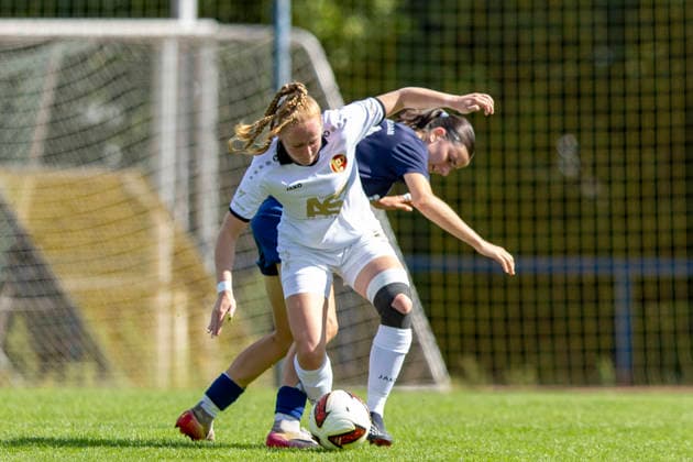 Northeast Regional League Women s Division 1 FFC Turbine Potsdam II vs. 1 FFV Erfurt Potsdam, August 30, 2026 Pia Huck 21 1 FFV Erfurt vs. Helene Duwe 11 1 FFC Turbine Potsdam II Northeast Regional League Women s Division 1 FFC Turbine Potsdam II vs. 1 FFV Erfurt Sportforum Potsdam Waldstadt Schlaatz August 30, 2026 Copyright: xBEAUTIFULxSPORTS Duehringx