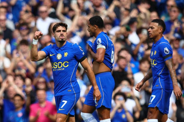 Premier League: Chelsea v Brighton & Hove Albion LONDON, UK - 30th Aug 2026: Pedro Neto of Chelsea celebrates scoring his side s second goal during the Premier League match between Chelsea FC and Brighton & Hove Albion FC at Stamford Bridge London Stamford Bridge England United Kingdom Copyright: xCraigxMercerx xPeakxActionxPhotosx