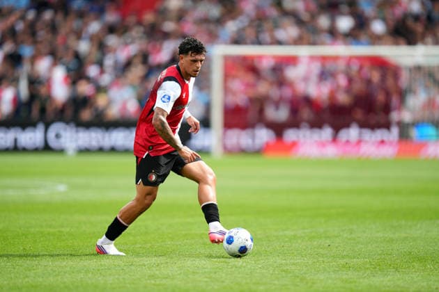 Eredivisie: Feyenoord Rotterdam v ADO Den Haag Rotterdam - Javier Lopez of Feyenoord Rotterdam passes the ball during the fourth competition round of the 2026 2027 Eredivisie season. The match is set between Feyenoord Rotterdam and ADO Den Haag at De Kuip on 30 August 2026 in Rotterdam, The Netherlands. (Hero Images Yannick Verhoeven) Copyright: xYannickxVerhoevenx