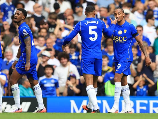 Chelsea FC v Brighton & Hove Albion - Premier League 2026 27 Maxence Lacroi and Joao Pedro of Chelsea celebrate 3rd goal during the Premier League 2026 27 match between Chelsea FC and Brighton & Hove Albion at Stamford Bridge on August 30, 2026 in London, England. WARNING! This Photograph May Only Be Used For Newspaper And Or Magazine Editorial Purposes. May Not Be Used For Publications Involving 1 player, 1 Club Or 1 Competition Without Written Authorisation From Football DataCo Ltd. For Any Queries, Please Contact Football DataCo Ltd on +44 (0) 207 864 9121 London Stamford Bridge England United Kingdom Copyright: xAllstarxPicturexLibraryxLtdx