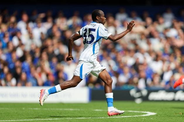 Malick Yalcouye of Brighton and Hove Albion celebrates scoring his team s first goal of the match Chelsea v Brighton and Hove Albion, Premier League, Football, Stamford Bridge, London, UK, 30 08 2026, England - 30 Aug 2026London Stamford Bridge England United Kingdom EDITORIAL USE ONLY No use with unauthorised audio, video, data, fixture lists, club league logos or live services. Online in-match use limited to 120 images, no video emulation. No use in betting, games or single club league player publications.  Copyright: xHanc WiredxPhotos Shutterstockx 17125813q