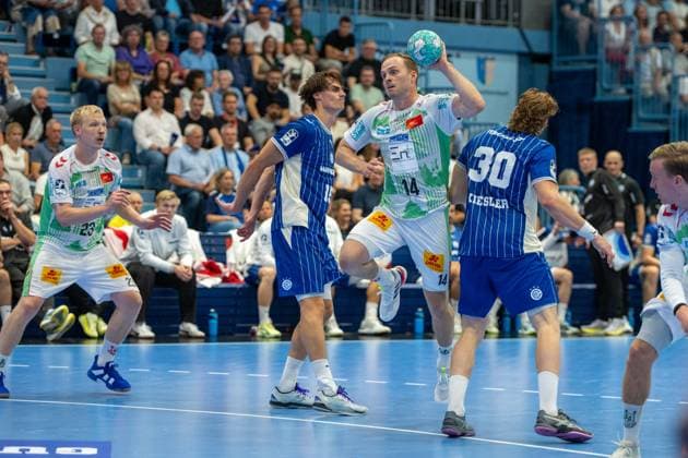 Omar Ingi Magnusson, backcourt, SC Magdeburg; Tom Kiesler, backcourt, VfL Gummersbach 30; VfL Gummersbach vs. SC Magdeburg, Opel Handball Bundesliga, Men s Division, Matchday 1, August 30, 2026, Gummersbach, North Rhine-Westphalia, Germany Copyright: xkolbert-press MartinxWdziecznyx