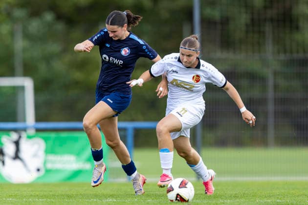 Northeast Regional League Women s Division 1: FFC Turbine Potsdam II vs. FFV Erfurt, Potsdam, August 30, 2026. Laura Krug (11, 1) of FFV Erfurt vs. Helene Duwe (11, 1) of FFC Turbine Potsdam II. Northeast Regional League Women s Division 1: FFC Turbine Potsdam II vs. 1 FFV Erfurt Sportforum Potsdam Waldstadt Schlaatz August 30, 2026 Copyright: xBEAUTIFULxSPORTS Duehringx