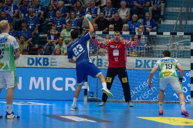 Nicola Roganovic, backcourt, VfL Gummersbach 23, Matej Mandic, goalkeeper, SC Magdeburg 16, VfL Gummersbach vs. SC Magdeburg, Opel Handball Bundesliga, Men s, Matchday 1, August 30, 2026, Gummersbach, North Rhine-Westphalia, Germany Copyright: xkolbert-press MartinxWdziecznyx