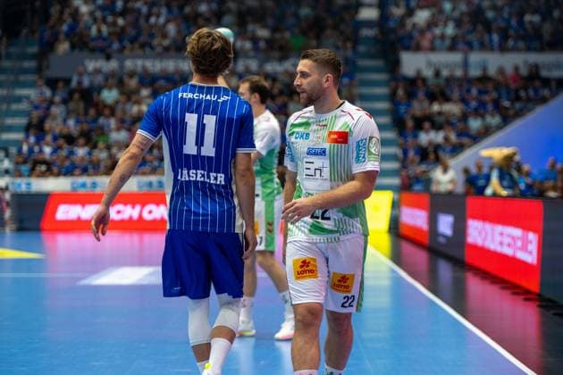 Mathis Haeseler, Wing, VfL Gummersbach; Lukas Mertens, Wing, SC Magdeburg 22; VfL Gummersbach vs. SC Magdeburg, Opel Handball Bundesliga, Men s Division, Matchday 1, August 30, 2026, Gummersbach, North Rhine-Westphalia, Germany Copyright: xkolbert-press MartinxWdziecznyx