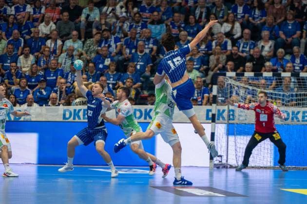 Miro Schluroff, backcourt player, VfL Gummersbach; Kristjan Horžen, pivot, VfL Gummersbach 27, VfL Gummersbach vs. SC Magdeburg, Opel Handball Bundesliga, Men s Division, Matchday 1, August 30, 2026, Gummersbach, North Rhine-Westphalia, Germany Copyright: xkolbert-press MartinxWdziecznyx