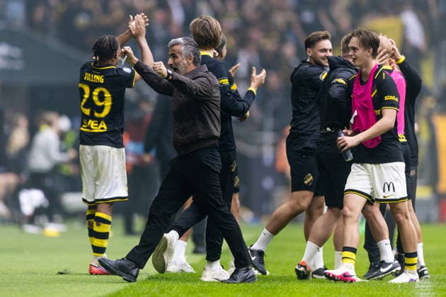 August 30, 2026: AIK coach JosÃ Riveiro celebrates after a 3-2 victory in the Allsvenskan soccer match between AIK and Hammarby on August 30, 2026, in Stockholm  Copyright: CAISAxRASMUSSEN BB260830CR036