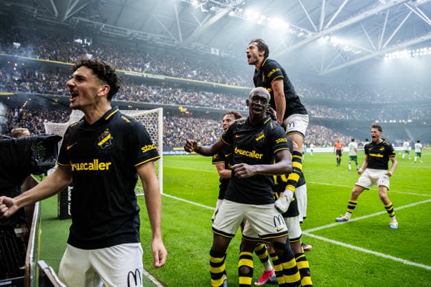 260830 AIK s Oskar Pukelis, Ladji Camara, Johan Hove, and Hervé Matthys celebrate after the 3–2 victory in the Allsvenskan soccer match between AIK and Hammarby on August 30, 2026, in Stockholm  Copyright: JESPERxZERMAN BB260830JZ060