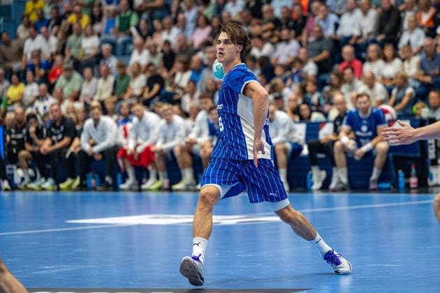 Opel Handball Bundesliga, VfL Gummersbach vs. SC Magdeburg, August 30, 2026, Miro Schluroff, VfL Gummersbach 15, Opel Handball Bundesliga, VfL Gummersbach vs. SC Magdeburg, August 30, 2026 Copyright: xBEAUTIFULxSPORTS Erlhofx