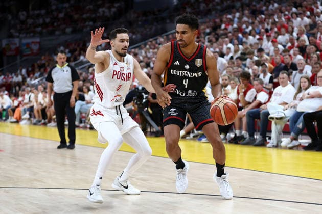 Poland v Germany: Group K - FIBA Basketball World Cup 2027 European Qualifier Andrzej Pluta and Maodo Lo during the FIBA Basketball World Cup European Qualifier Group K match between Poland and Germany at Ergo Arena in Gdansk, Poland, on August 30, 2026. Gdansk Poland  Copyright: xPiotrxMatusewiczx originalFilename:matusewicz-polandvg260830_npZaH.jpg
