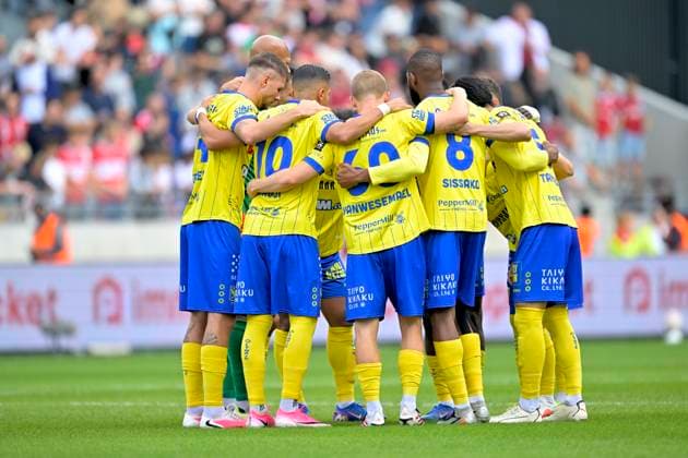 Royal Antwerp FC v Sint-Truidense VV - Jupiler Pro League DEURNE, BELGIUM - AUGUST 30 : players of STVV during the Jupiler Pro League match between Royal Antwerp FC and Sint-Truidense VV on August 30, 2026 in Deurne, Belgium, 30 08 2026 Deurne Belgium  Copyright: xSesx