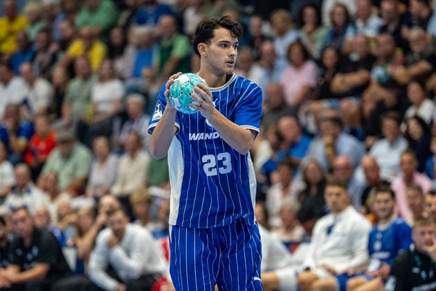 Opel Handball Bundesliga, VfL Gummersbach vs. SC Magdeburg, August 30, 2026 Nikola Roganovic VfL Gummersbach 23, Opel Handball Bundesliga, VfL Gummersbach vs. SC Magdeburg, August 30, 2026 Copyright: xBEAUTIFULxSPORTS Erlhofx