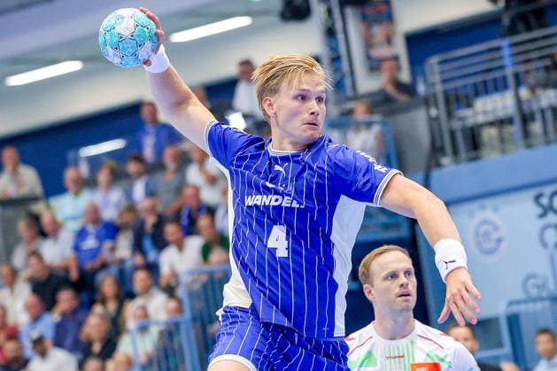 August 30, 2026, xsefx, Handball, 1st Bundesliga, VfL Gummersbach vs. SC Magdeburg, 2026–2027 Men’s Season, Schwalbe Arena—Ellidi Vidarsso of VfL Gummersbach 04 shoots the ball toward the goal in North Rhine-Westphalia, Germany