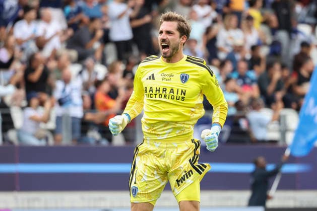 FOOTBALL : Paris FC Vs OGC Nice - Ligue 1 - 30 08 2026 Joie de Kevin Trapp (Paris FC) sur le but sur penalty de Lassine Sinayoko (Paris FC) ParisFrance  Copyright: xMichaelxBaucherx