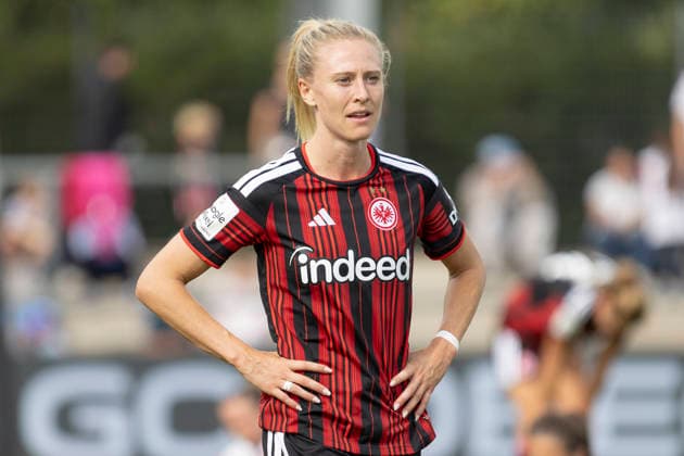 GPFBL: Eintracht Frankfurt - 1. FC Nürnberg, 30.08.2026 Rebecka Blomqvist (Eintracht Frankfurt 28), nach dem SPiel mit den Händen in den Hüften, Freisteller, Portrait Porträt, Eintracht Frankfurt - 1. FC Nürnberg, Frankfurt, Stadion am Brentanobad, 30.8.2026 *** GPFBL Eintracht Frankfurt vs. 1. FC Nuremberg, August 30, 2026; Rebecka Blomqvist of Eintracht Frankfurt, age 28, after the game with her hands on her hips; cropped shot; portrait, Eintracht Frankfurt vs. 1. FC Nuremberg, Frankfurt, Brentanobad Stadium, August 30, 2026 Copyright: xBEAUTIFULxSPORTS Gawlikx