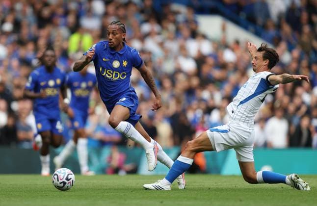 Premier League - Chelsea v Brighton & Hove Albion LONDON, ENGLAND, AUGUST 30: Joao Pedro of Chelsea on the ball during the Premier League match between Chelsea v Brighton & Hove Albion at Stamford Bridge Stadium, London, England, on August 30. (Photo by Daniel Weir) London Stamford Bridge Stadium England Copyright: xDanielxWeir SportsxPressxPhotox Sportspressphoto_SPR219676