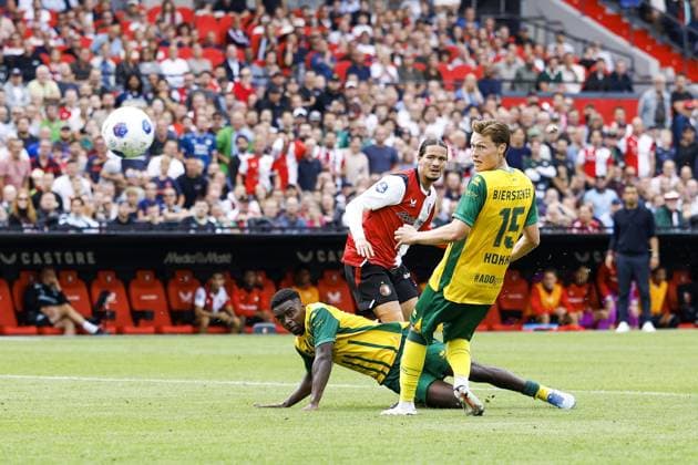ROTTERDAM - Sekou Sylla of ADO Den Haag, Anis Hadj Moussa of Feyenoord scoring the 2-2 equalizer, Milan Hokke of ADO Den Haag (lr) during the Dutch Eredivisie match between Feyenoord Rotterdam and ADO Den Haag at De Kuip stadium on 30 August 2026 in Rotterdam, the Netherlands. MAURICE VAN STEEN ANP Eredivisie 2026 27 xVIxANPxSportx xxANPxIVx 566598774 originalFilename: 566598774.jpg