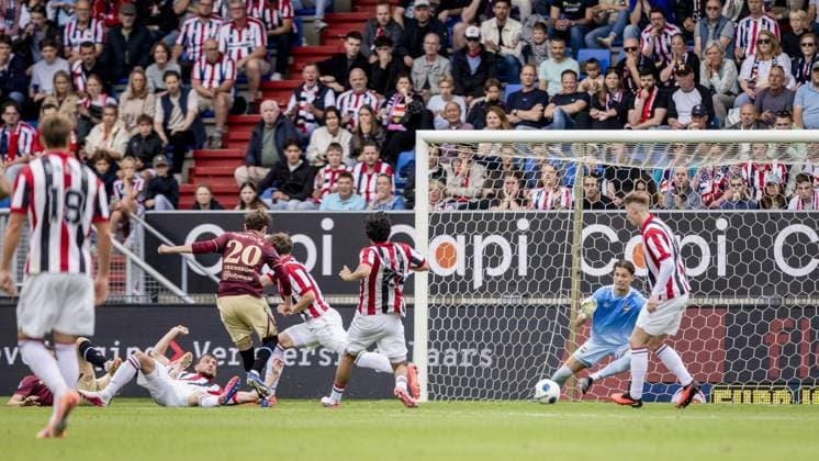 TILBURG - Jacob Trenskow of SC Heerenveen scores the equalizer during the Dutch Eredivisie match between Willem II and SC Heerenveen at the Koning Willem II Stadion on August 30, 2026 in Tilburg, the Netherlands. MORITZ MUELLER ANP 2026 27 Eredivisie xVIxANPxSportx xxANPxIVx 566599354 originalFilename: 566599354.jpg