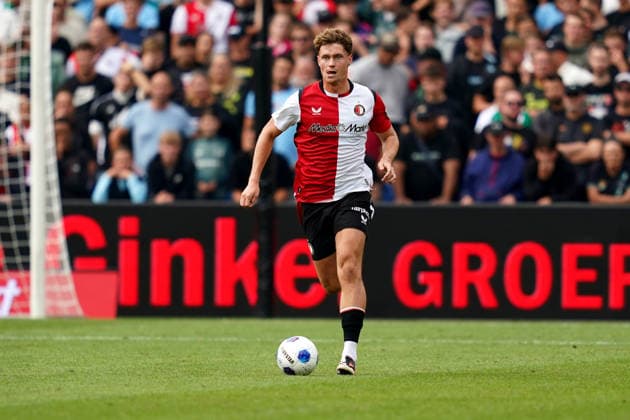 Eredivisie: Feyenoord Rotterdam v ADO Den Haag Rotterdam - Thijs Kraaijeveld of Feyenoord Rotterdam dribbles during the fourth competition round of the 2026 2027 Eredivisie season. The match is set between Feyenoord Rotterdam and ADO Den Haag at De Kuip on 30 August 2026 in Rotterdam, The Netherlands. (Hero Images Danny de Groot) Copyright: xDannyxdexGrootx