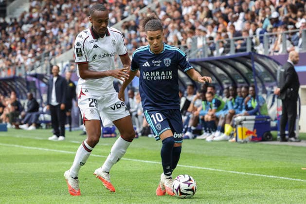 FOOTBALL : Paris FC Vs OGC Nice - Ligue 1 - 30 08 2026 Ilan Kebbal (Paris FC) Vs Nathan Ngoumou (OGC Nice) ParisFrance  Copyright: xMichaelxBaucherx