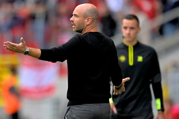 Royal Antwerp FC v Sint-Truidense VV - Jupiler Pro League DEURNE, BELGIUM - AUGUST 30 : De Meyer Frederic head coach of Sint-Truidense VV during the Jupiler Pro League match between Royal Antwerp FC and Sint-Truidense VV on August 30, 2026 in Deurne, Belgium, 30 08 2026 Deurne Belgium  Copyright: xSesx