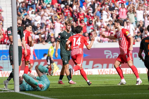 Yuito Suzuki (SC Freiburg, 14) Torjubel, Emotionen, Torschuss, Abschluss, Torerfolg, Tor, Treffer , Deutschland, Fussball, 1. Bundesliga, 1.Spieltag, 2026 2027, SC Freiburg vs. SV Werder Bremen, 30.08.2026, Europa-Park Stadion, Freiburg Freiburg Europa-Park Stadion Baden-Württemberg Deutschland *** Yuito Suzuki, SC Freiburg, 14 goal celebrations, emotions, shot on goal, finish, goal scored, goal, hit, Germany, soccer, Bundesliga 1, Matchday 1, 2026–2027, SC Freiburg vs. SV Werder Bremen, August 30, 2026, Europa-Park Stadium, Freiburg, Baden-Württemberg, Germany Copyright: xArnexAmbergx