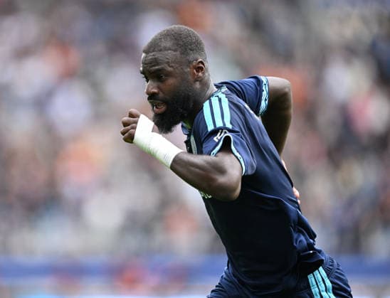 Paris FC v Nice - French Ligue 1 PARIS, FRANCE - AUGUST 30: Lassine Sinayoko of Paris FC celebrates after scoring during the French L1 football match between Paris FC and OGC Nice at Stade Jean-Bouin in Paris, France on August 30, 2026. Mustafa Yalcin Anadolu Paris France. Editorial use only. Please get in touch for any other usage.  Copyright: x2026xAnadoluxMustafaxYalcinx