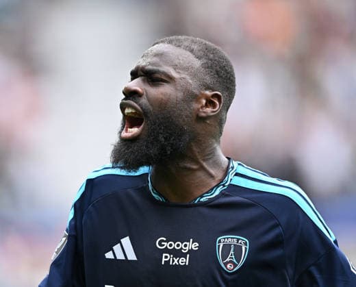 Paris FC v Nice - French Ligue 1 PARIS, FRANCE - AUGUST 30: Lassine Sinayoko of Paris FC celebrates after scoring during the French L1 football match between Paris FC and OGC Nice at Stade Jean-Bouin in Paris, France on August 30, 2026. Mustafa Yalcin Anadolu Paris France. Editorial use only. Please get in touch for any other usage.  Copyright: x2026xAnadoluxMustafaxYalcinx