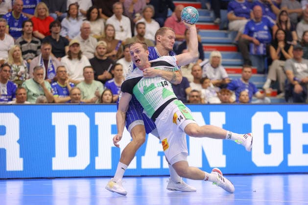 August 30, 2026, xtgx, Opel HBL Handball, VfL Gummersbach vs. SC Magdeburg emspor, from left: Omar Ingi Magnusson (Magdeburg), 14 shots on goal, goal scorers, scores a goal, goal, scores the goal against Gummersbach