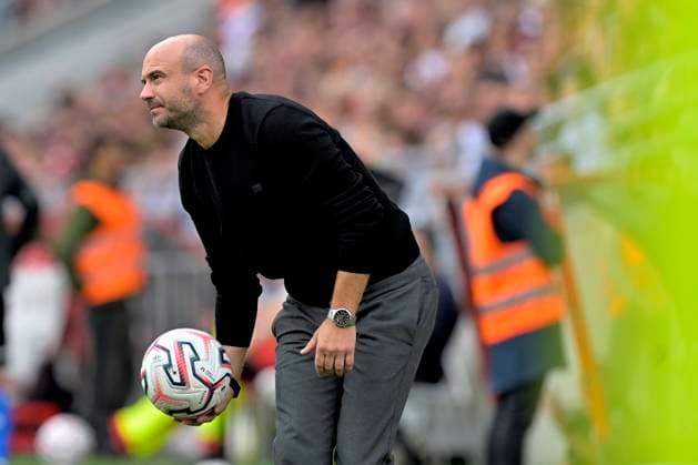 Royal Antwerp FC v Sint-Truidense VV - Jupiler Pro League DEURNE, BELGIUM - AUGUST 30 : De Meyer Frederic head coach of Sint-Truidense VV during the Jupiler Pro League match between Royal Antwerp FC and Sint-Truidense VV on August 30, 2026 in Deurne, Belgium, 30 08 2026 Deurne Belgium  Copyright: xSesx