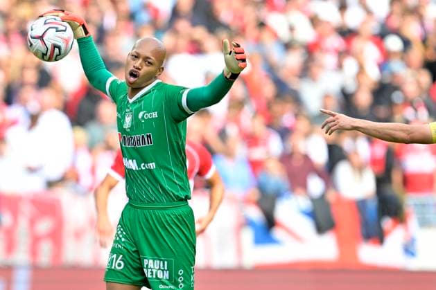Royal Antwerp FC v Sint-Truidense VV - Jupiler Pro League DEURNE, BELGIUM - AUGUST 30 : Kokubo Leo Brian goalkeeper of Sint-Truidense VV during the Jupiler Pro League match between Royal Antwerp FC and Sint-Truidense VV on August 30, 2026 in Deurne, Belgium, 30 08 2026 Deurne Belgium  Copyright: xSesx