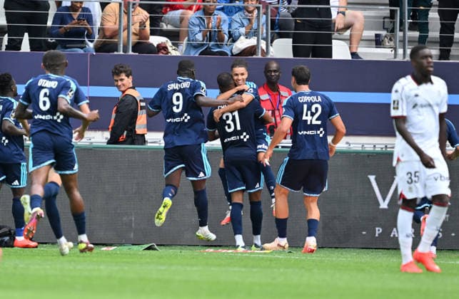 Paris FC v Nice - French Ligue 1 PARIS, FRANCE - AUGUST 30: Players of Paris FC celebrate after score during the French L1 football match between Paris FC and OGC Nice at Stade Jean-Bouin in Paris, France on August 30, 2026. Mustafa Yalcin Anadolu Paris France. Editorial use only. Please get in touch for any other usage.  Copyright: x2026xAnadoluxMustafaxYalcinx