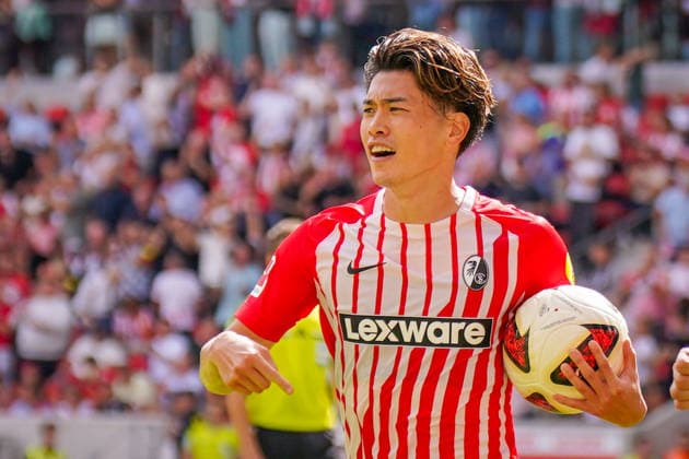 Deutschland: Fussball Bundesliga Saison 2026 - 2027, 1. Spieltag - SC Freiburg vs Werder Bremen - Europa Park Stadion (Freiburg): Yuito Suzuki (SC Freiburg, 14) Tor und Torjubel, Freude, Emotionen, Jubel, Mimik, Gesichtsausdruck, Emotion *** Germany Soccer Bundesliga 2026–2027 Season, Matchday 1: SC Freiburg vs. Werder Bremen at Europa-Park Stadium, Freiburg; Yuito Suzuki (SC Freiburg), 14 goals and goal celebrations; joy, emotions, cheering, facial expressions, emotion Copyright: xJOERANxSTEINSIEKx
