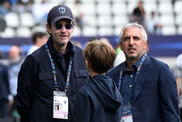 Antoine Arnault at Paris FC vs OGC Nice Antoine Arnault is seen during the Ligue 1 match between PARIS FC and OGC NICE at Stade Jean Bouin in Paris, France on August 30, 2026. Photo by Lionel Urman ABACAPRESS.COM Paris France  Copyright: xUrmanxLionel ABACAx
