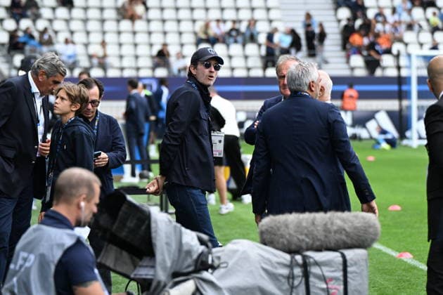 Antoine Arnault at Paris FC vs OGC Nice Antoine Arnault is seen during the Ligue 1 match between PARIS FC and OGC NICE at Stade Jean Bouin in Paris, France on August 30, 2026. Photo by Lionel Urman ABACAPRESS.COM Paris France  Copyright: xUrmanxLionel ABACAx