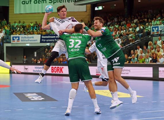August 30, 2026, xovx, Opel Handball Bundesliga, HSG Wetzlar vs. SG BBM Bietigheim; Maxim Orlov (SG BBM Bietigheim), Nikolaj Laesö (HSG Wetzlar), Petter Överby (HSG Wetzlar); Wetzlar, Buderus Arena, Hesse, Germany, DE