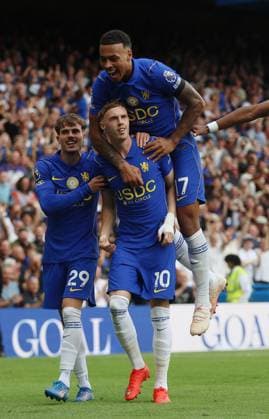 Premier League - Chelsea v Brighton & Hove Albion LONDON, ENGLAND, AUGUST 30: GOAL 4-2, Cole Palmer of Chelsea goal celebration with Morgan Rogers, Pep Chavarria of Chelsea after scoring to put Chelsea 4-2 ahead during the Premier League match between Chelsea v Brighton & Hove Albion at Stamford Bridge Stadium, London, England, on August 30. (Photo by Daniel Weir) London Stamford Bridge Stadium England Copyright: xDanielxWeir SportsxPressxPhotox Sportspressphoto_SPR219738