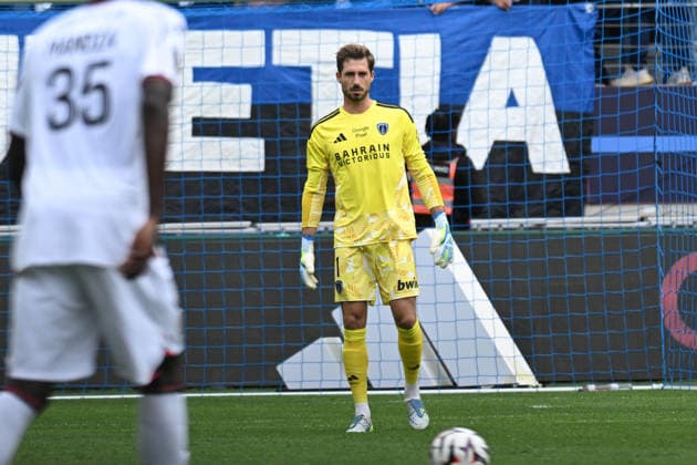 Ligue 1 - Paris FC vs OGC Nice - Paris Kevin Trapp is seen during the Ligue 1 match between PARIS FC and OGC NICE at Stade Jean Bouin in Paris, France on August 30, 2026. Photo by Lionel Urman ABACAPRESS.COM Paris France  Copyright: xUrmanxLionel ABACAx